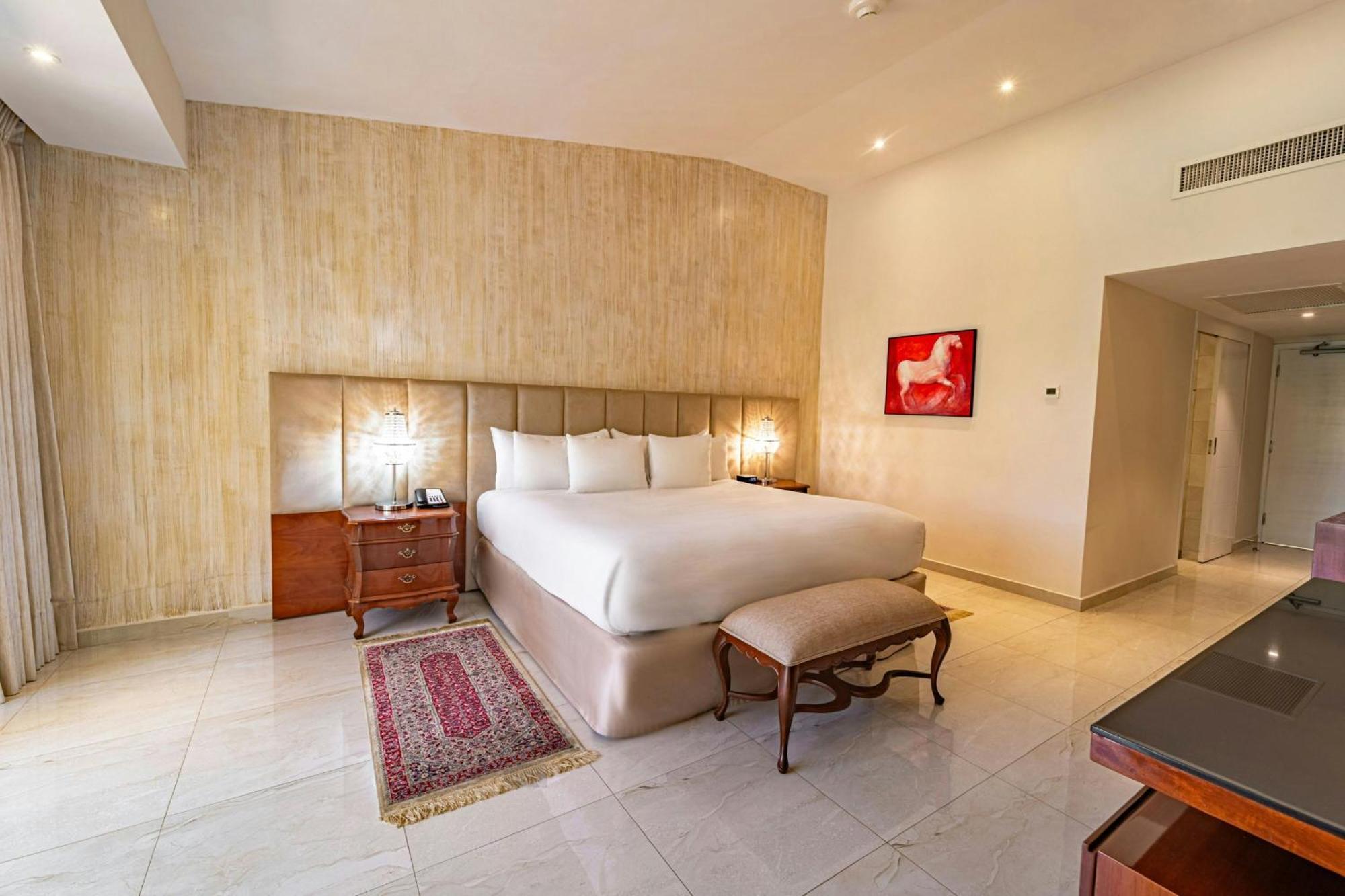 Los Tajibos, Santa Cruz De La Sierra, A Tribute Portfolio Hotel Exterior photo